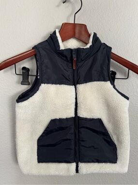 Tommy Bahama Kids Cream and Navy Sherpa Vest 4T